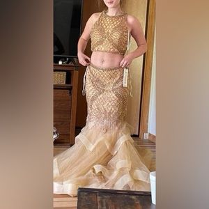 NWT Jovani PROM DRESS